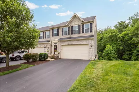 98 Kensington Dr, Pittsburgh, PA 15237