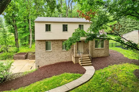3928 Murry Highlands Cir, Murrysville, PA 15668