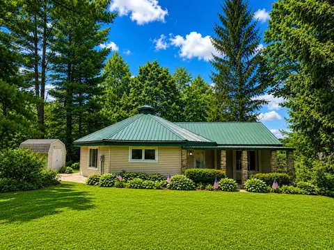 36199 Payne, Canadohta Lake, PA 16438