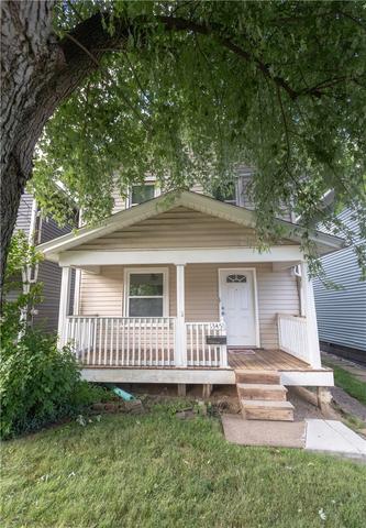 1345 4th Ave, Coraopolis, PA 15108