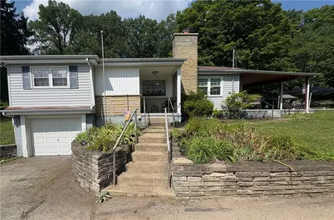 3367 Milligantown Rd, New Kensington, PA 15068