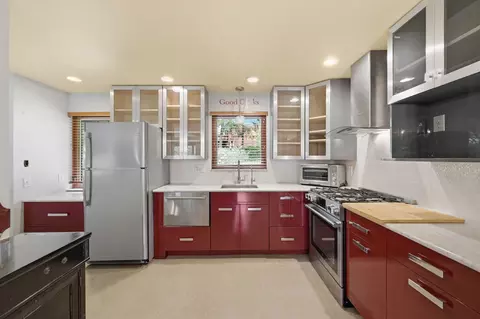 Kitchen - 105 Berkeley, Pittsburgh, PA 15237 photo 3 of 5