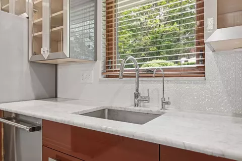Kitchen - 105 Berkeley, Pittsburgh, PA 15237 photo 5 of 5