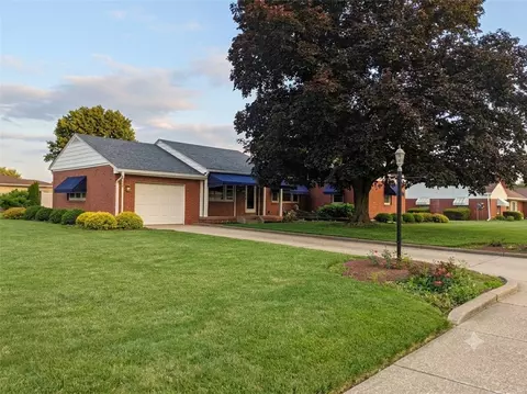 2740 Brodhead Rd, Aliquippa, PA 15001
