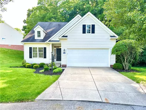 151 Cherry Hill Ct, New Castle, PA 16105