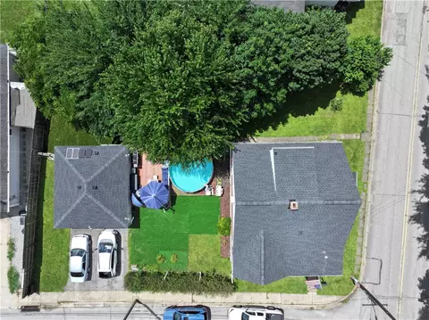 1030 Scott Ave, Jeannette, PA 15644