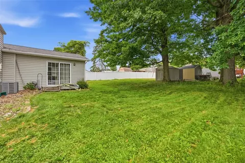 219 Maple Dr, Beaver, PA 15009 photo 28