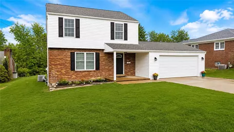 2104 Forge Dr, Aliquippa, PA 15001
