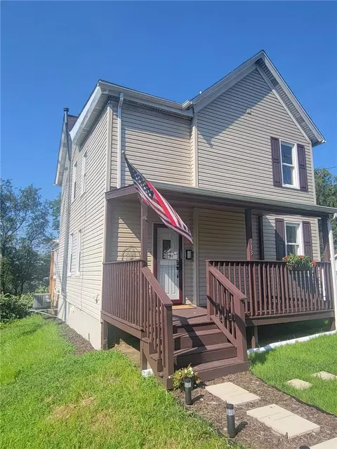 313 Highland, Rochester, PA 15074