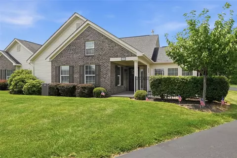 2192 Westview Cir, Harmony, PA 16037