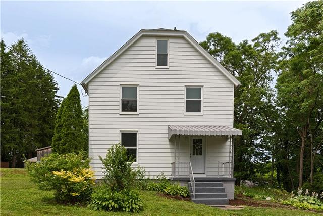 121 Freeport Rd, Butler, PA 16002