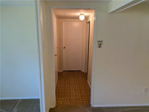 209 Bendix Dr, Coraopolis, PA 15108 photo 36