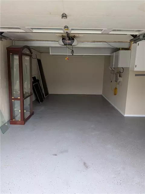 209 Bendix Dr, Coraopolis, PA 15108 photo 37
