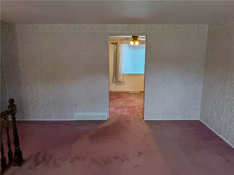 209 Bendix Dr, Coraopolis, PA 15108 photo 18