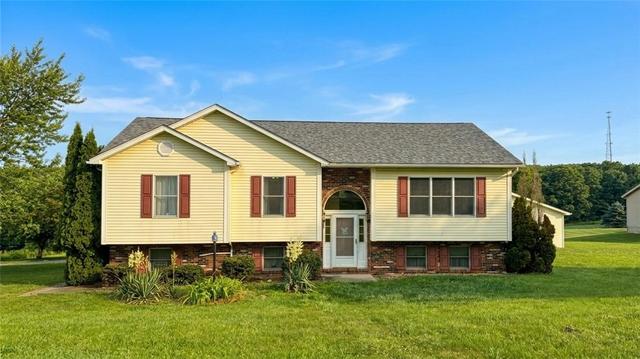 198 Eagle Mill Rd, Butler, PA 16001