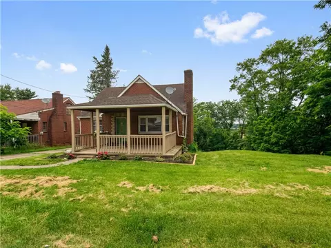 1166 N Main St, Washington, PA 15301