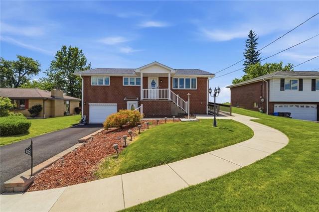 14332 Roberta Dr, Irwin, PA 15642