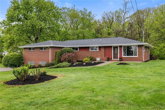 2052 Hulton Rd, Verona, PA 15147