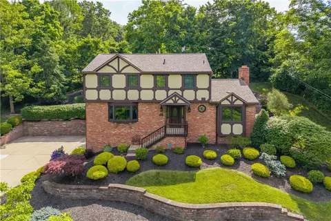 2535 Morton Rd, Pittsburgh, PA 15241