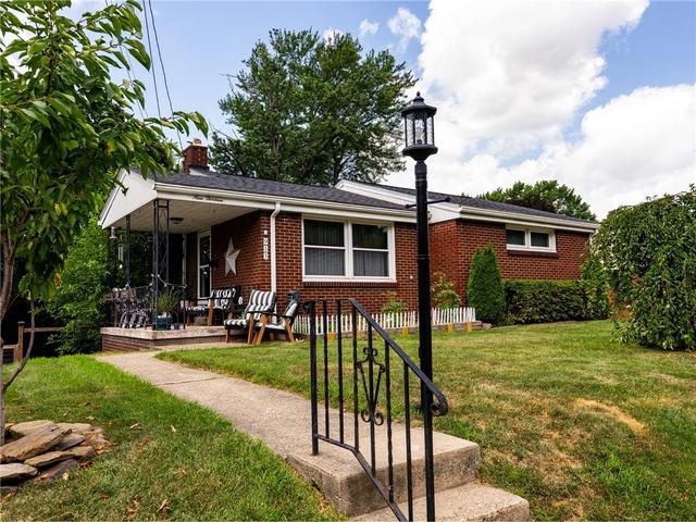 913 4th St, Baden, PA 15005