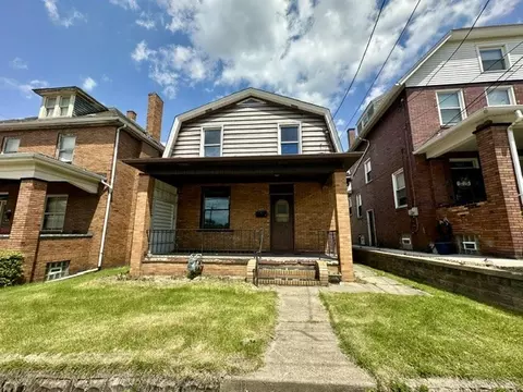 805 18th St, Ambridge, PA 15003