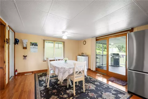 8 Leasure Way, Cecil, PA 15321 photo 11