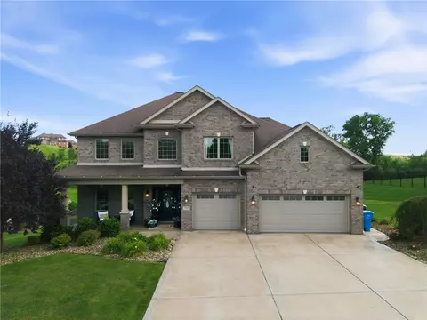 7727 Natalie Ln, Irwin, PA 15642