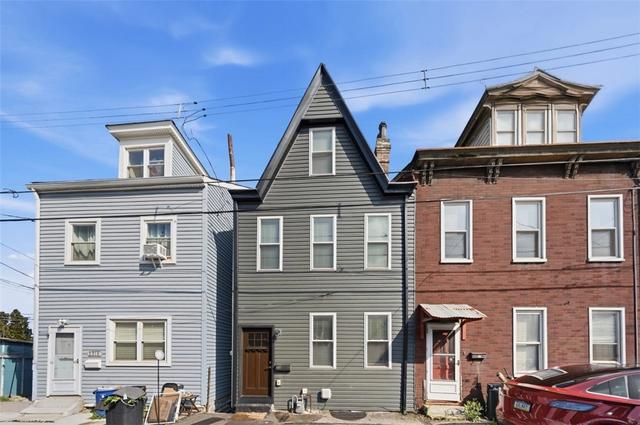 5317 Dresden Way, Pittsburgh, PA 15201