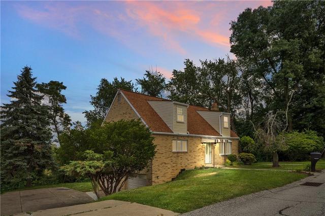 51 Revo Rd, Pittsburgh, PA 15236
