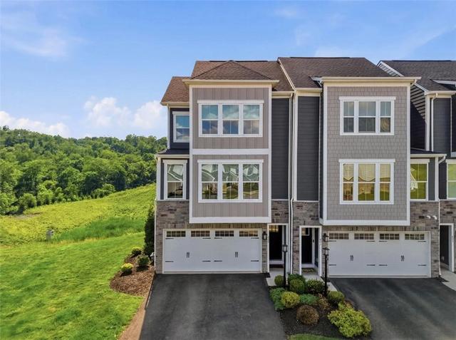 600 Spruce Ln, Canonsburg, PA 15317