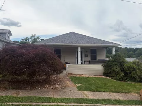 202 Broadway St, West Newton, PA 15089