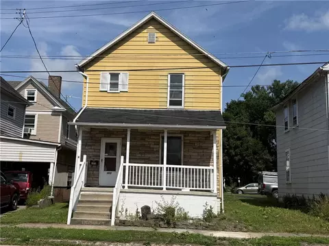 305 N Lafayette St, New Castle, PA 16102