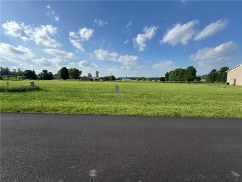 lot2 Tradewind Rd, New Castle, PA 16102