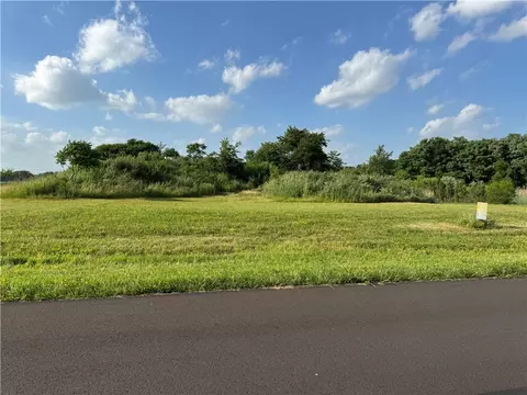 lot7 Tradewind Rd, New Castle, PA 16102