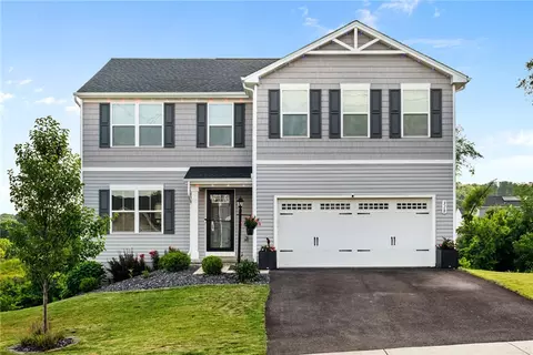 318 Ruth Ct, Imperial, PA 15126