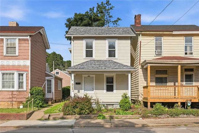 621 Washington Ave, Carnegie, PA 15106