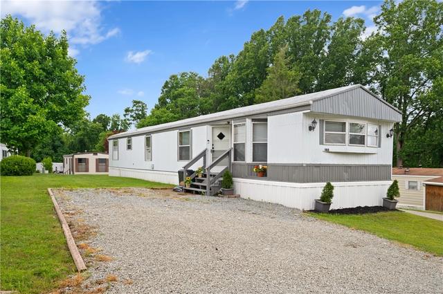 146 Wencliffe Ln, Jeannette, PA 15644