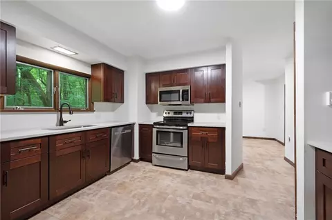 Kitchen - 1156 Cole Rd, Apollo, PA 15613 photo 3 of 5