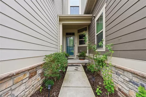 2014 Connecticut Ln, Sewickley, PA 15143