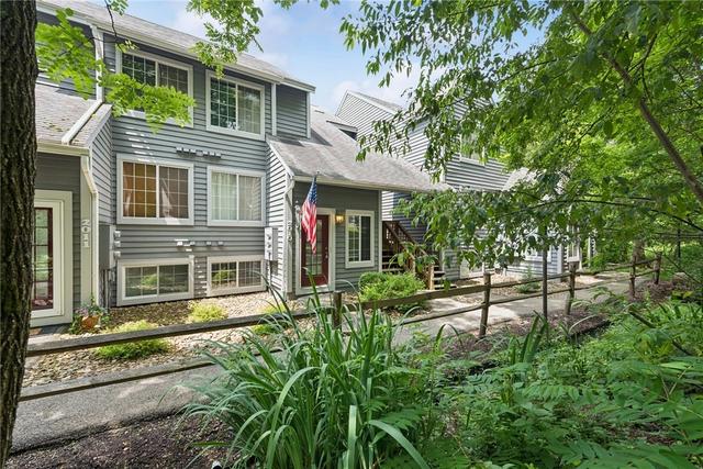 2010 S Ridge Ter, Hidden Valley, PA 15502