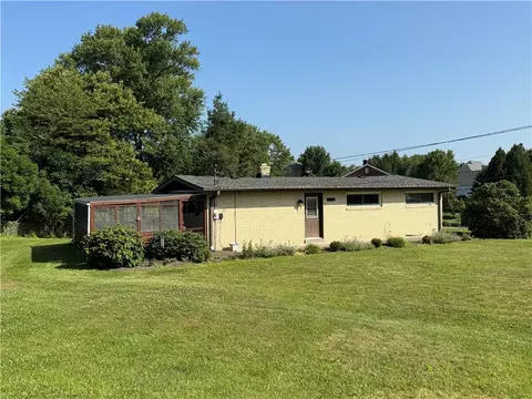 119 Mccelland Dr, Pittsburgh, PA 15238