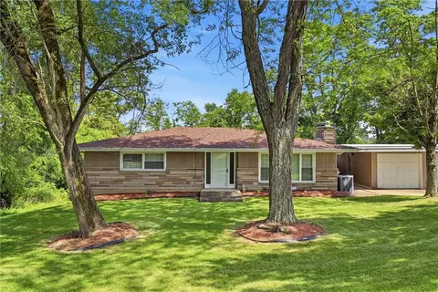 1311 Wickerham Dr, Monongahela, PA 15063