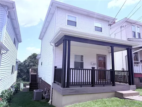2321 Clinton St, Munhall, PA 15120