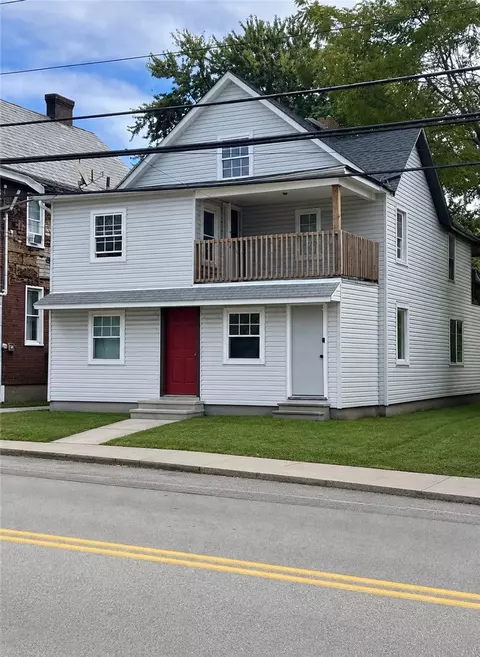 155 S Mt Vernon, Uniontown, PA 15401
