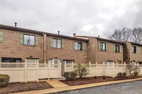 107 Georgetown Ln, Export, PA 15632 photo 2