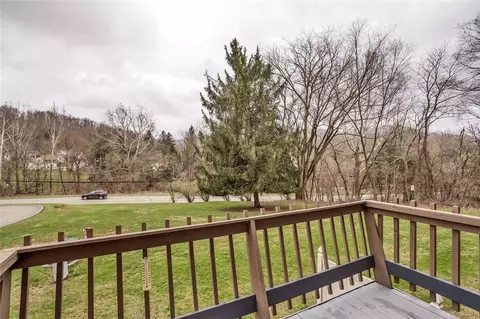 107 Georgetown Ln, Export, PA 15632 photo 7