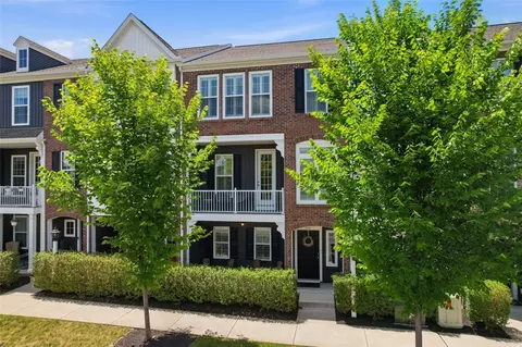 113 Meeder Ln, Cranberry Township, PA 16066