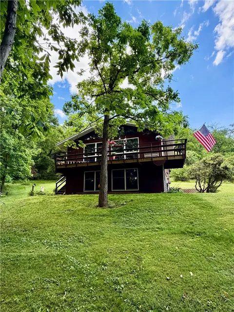 1200 Menk Rd, New Kensington, PA 15068