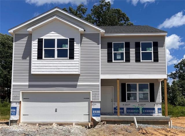 356 Leslie Farms Dr, Evans City, PA 16033