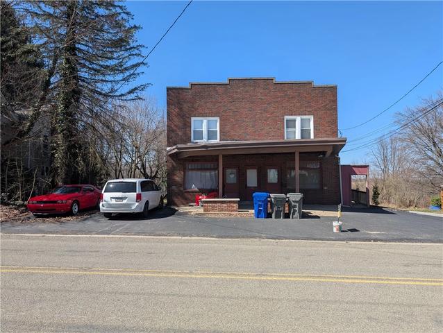 126 Main, Connoquenessing, PA 16027